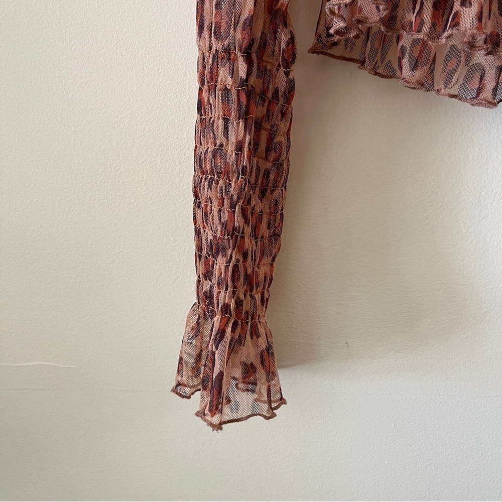 FREE PEOPLE Smocked HELLO THERE Mesh Top Leopard Cheetah Mock Neck Size Small - Picture 6 of 14
